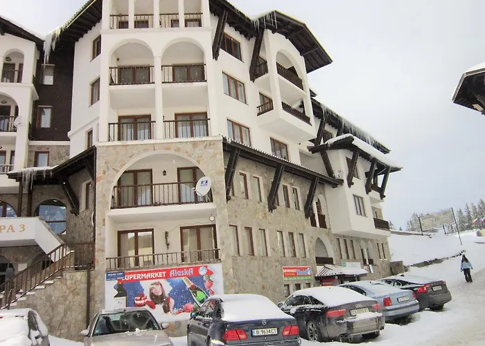 Deluxe Monastery 3 アパート パンポロボ